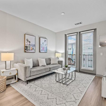 Tropicana Field 1 Bed In Downtown St Pete With Free Parking Сейнт Питърсбърг Екстериор снимка