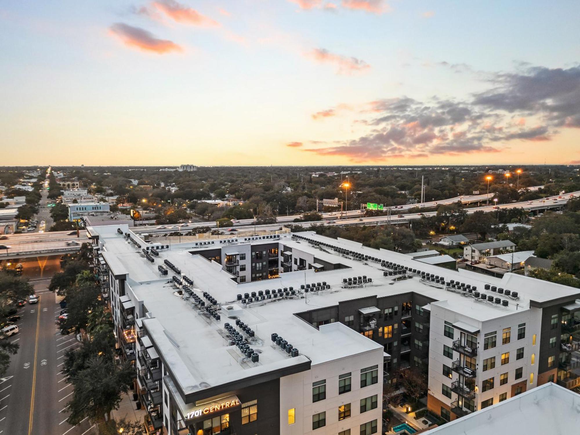 Tropicana Field 1 Bed In Downtown St Pete With Free Parking Сейнт Питърсбърг Екстериор снимка